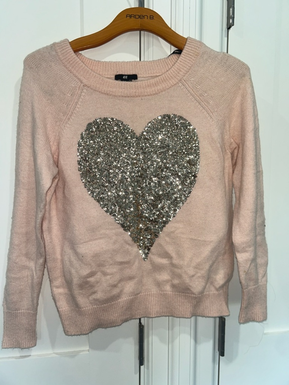 EUC H&M Light Pink Sequin Gold Heart Crewneck Sweater size XS